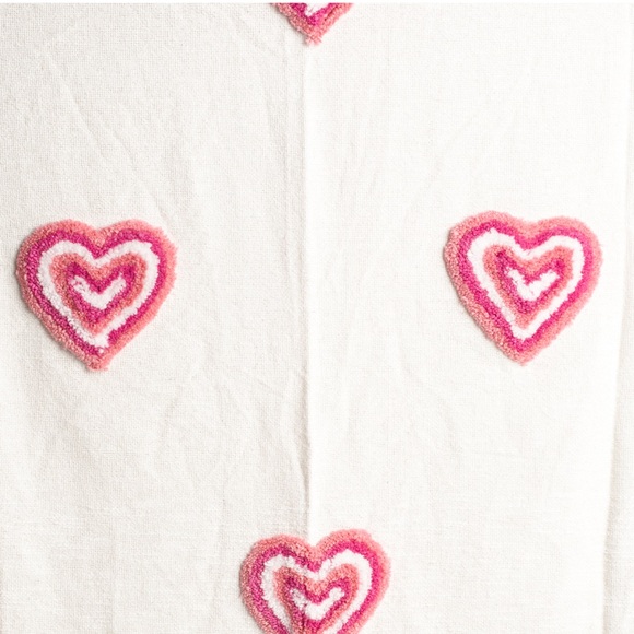 🎀❤️NEW Cupcakes & Cashmere Valentine’s Day Heart 50x70 Throw Blanket NWT - Picture 8 of 8